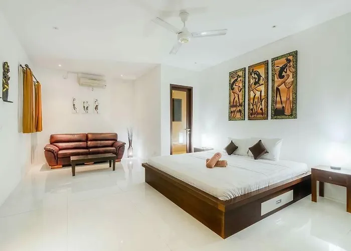 Sydney Paddy Field View 3 Bed, Private Villa
